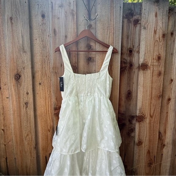 White Floral Burnout Bustier Basque-Style Tiered Midi Dress 🌿 - Picture 8 of 9